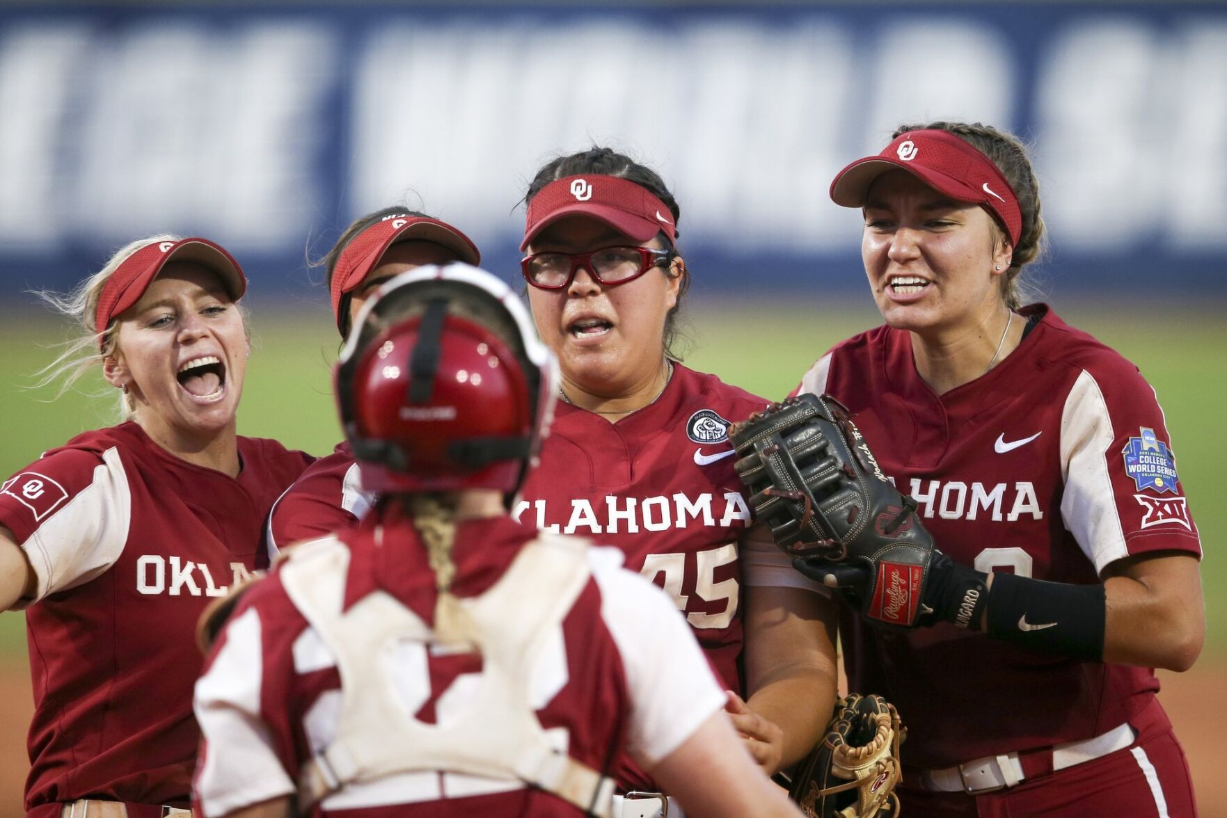 College World Series Championship Oklahoma vs Florida State